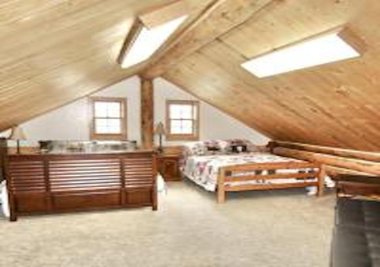Log Haven In Blanding Villa Екстериор снимка